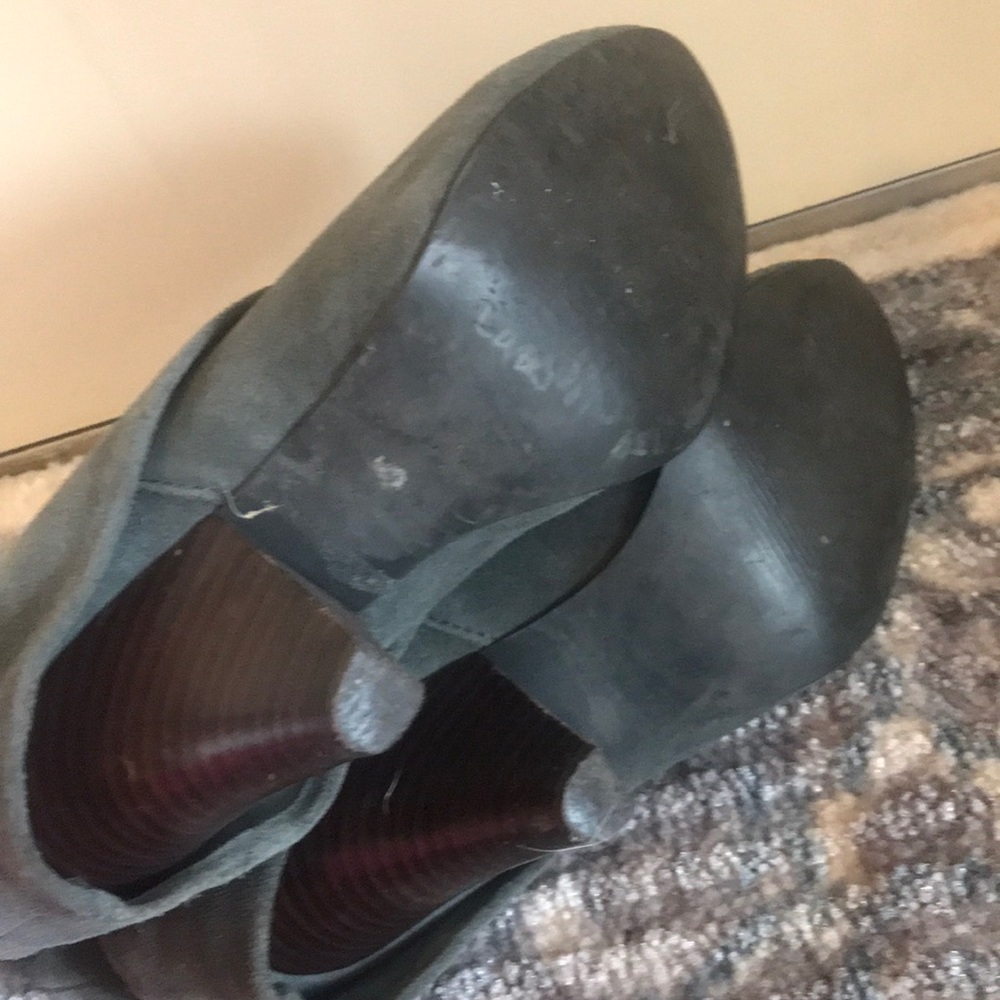 Steve Madden Gray Suede Booties - Picture 6 of 6